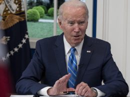 Biden mocked for celebrating historic 2021 economic record