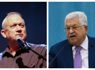 Gantz hosts Abbas at his home in PA leader’s first meeting in Israel in a decade