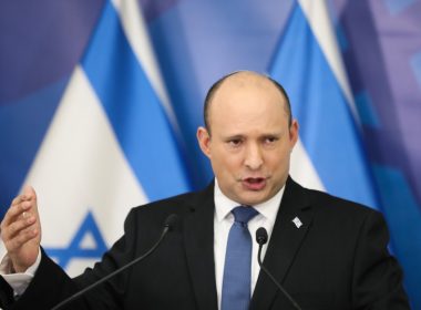Bennett: Only Iran deal acceptable to Israel is no nuclear weapon program