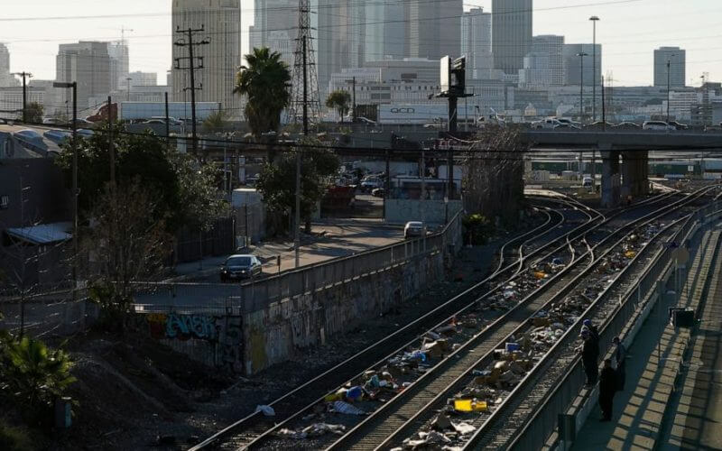 Dozens of guns among items stolen from cargo trains in LA