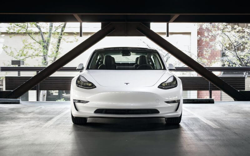 Tesla reports it delivered nearly 1 million cars in 2021, up 87 percent