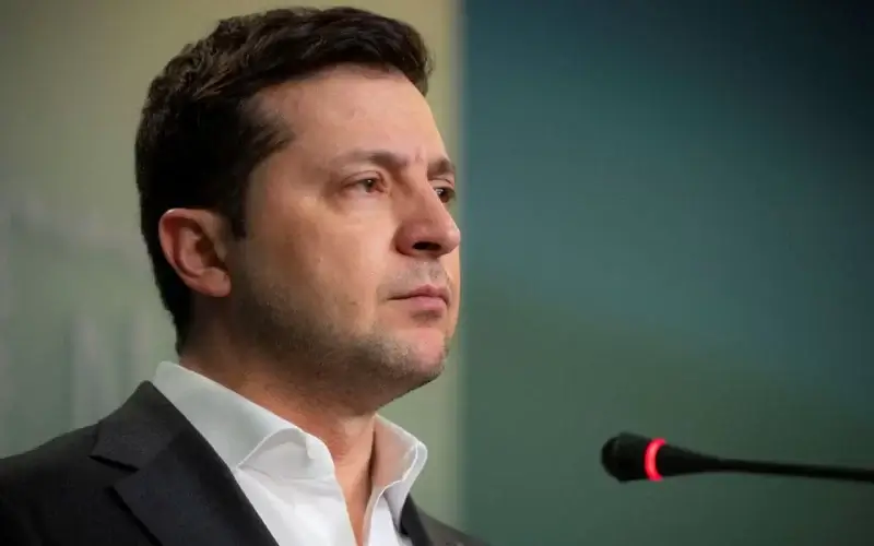 Ukrainian President Volodymyr Zelenskiy attends a news briefing in Kyiv, Ukraine, February 24, 2022. Ukrainian Presidential Press Service/Handout via REUTERS ATTENTION EDITORS - THIS IMAGE WAS PROVIDED BY A THIRD PARTY.