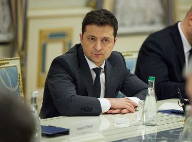 Ukrainian President Volodymyr Zelenskiy meets with leaders of parliament fractions and groups in Kyiv, Ukraine February 22, 2022. Ukrainian Presidential Press Service/Handout via REUTERS