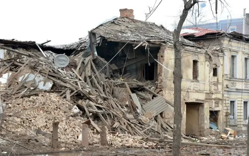 The destruction following shelling in Ukraine's second-biggest city of Kharkiv. Photo: Sergey Bobok /AFP via Getty Images