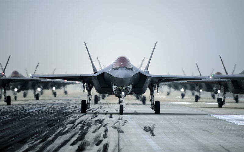 The Republic of Korea Air Force's F-35As take part in an "elephant walk" exercise on March 25 at a South Korean air base. / Courtesy of Ministry of National Defense