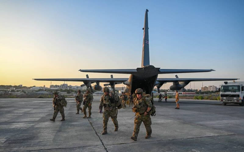 U.S. soldiers assigned to the East Africa Response Force participate in an emergency deployment exercise at the U.S. Embassy, Mogadishu, Somalia, April 20, 2022. (Staff Sgt. Alysia Blake/Air Force)