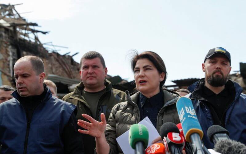 Ukraine's Prosecutor General Iryna Venediktova holds a news briefing, as Russia's attack on Ukraine continues, in the town of Irpin, outside Kyiv, Ukraine May 3, 2022. REUTERS/Valentyn Ogirenko