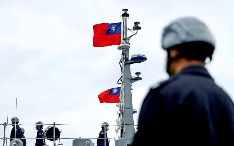 Navy personnel stand guard during a drill in Keelung on Jan. 7. Photo: Ritchie B. Tongo, EPA-EFE