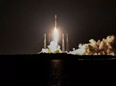 A SpaceX Falcon 9 rocket carrying the Starlink 4-20 mission launches from Space Launch Complex 40 at NASA's Kennedy Space Center in Cape Canaveral, Florida, on Sept. 4, 2022. (Chandan Khanna/AFP via Getty Images)