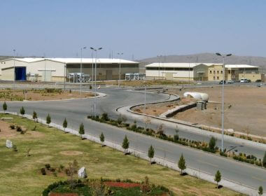 A view of the Natanz uranium enrichment plant 250 km (155 miles) south of the Iranian capital Tehran, March 30, 2005. REUTERS