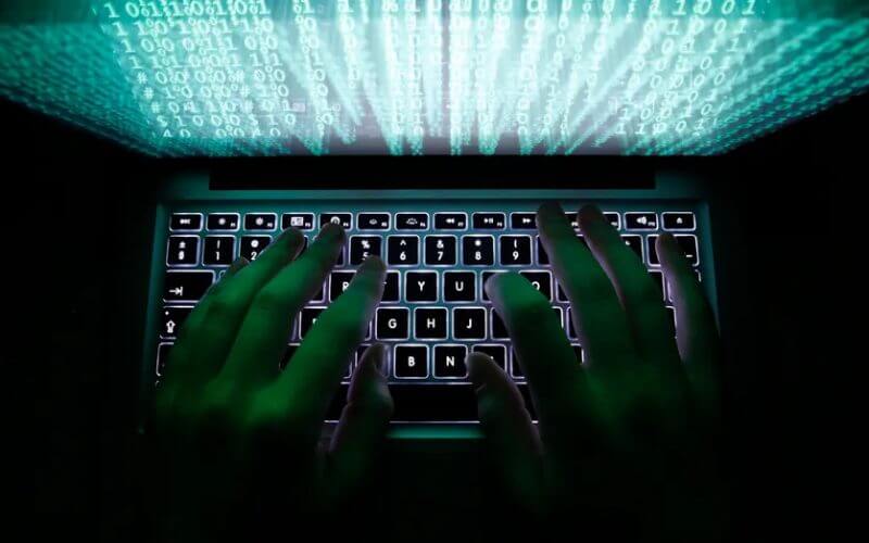 Israel says terror group Hamas' cyberwarfare unit poses a growing threat to the country. (REUTERS/Kacper Pempel/Files)