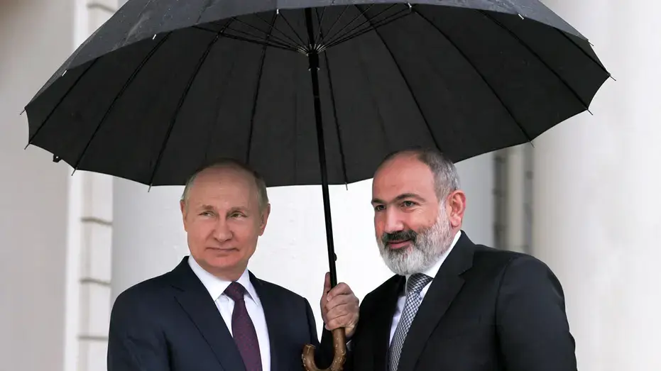 Putin Hosts Armenian And Azerbaijani Leaders In Attempt To Broker Peace ...