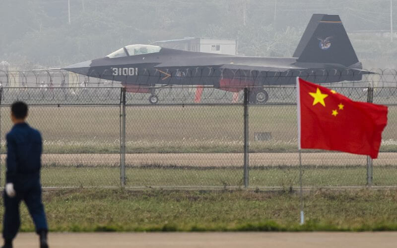 Chinese warplane | Shutterstock