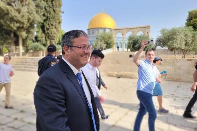 Israel's National Security Minister Itamar Ben-Gvir visiting the Temple Mount in Jerusalem, January 3, 2022. Temple Mount Directorate