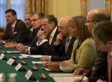 Members of the Jewish Leadership Council meet Britain's then-prime minister David Cameron at 10 Downing Street in London, January 9, 2014. (AP Photo/Alastair Grant, Pool)