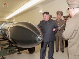 North Korean dictator Kim Jong Un inspects new nuclear warheads / Reuters