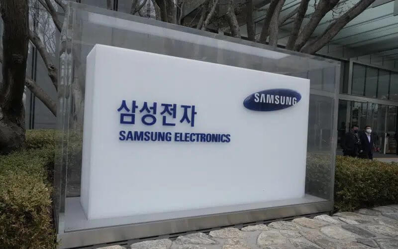 The logo of the Samsung Electronics Co. is seen at its office in Seoul, South Korea on Jan. 31, 2023. (AP Photo/Ahn Young-joon, File)