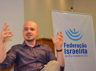 Andre Lajst during a lecture in Porto Alegre, Brazil, on Dec. 4, 2017. (Courtesy of the Rio Grande do Sul Jewish Federation)