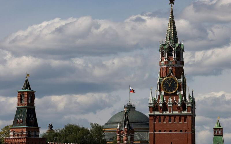 The Russian flag flies on the dome of the Kremlin Senate building behind Spasskaya Tower, in central Moscow, Russia, May 4, 2023. REUTERS