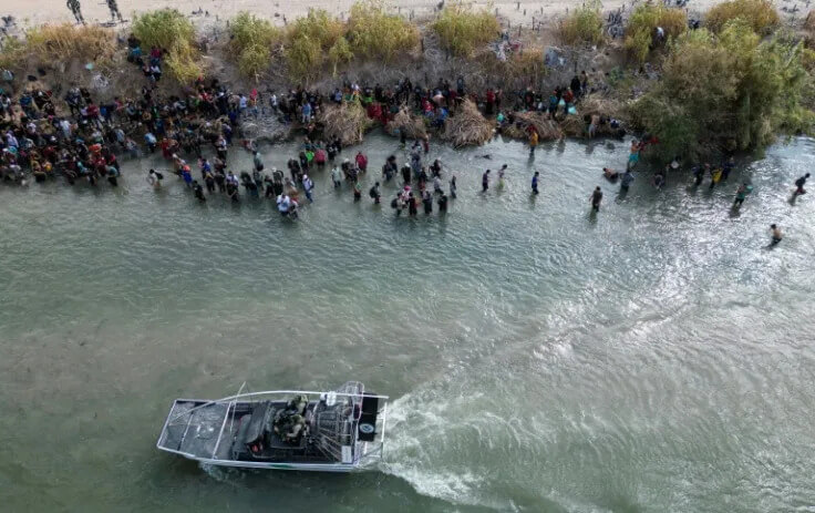 The United States and Mexico are divided at Eagle Pass by the Rio Grande river. AFP