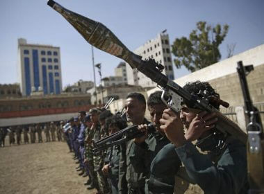 Houthi rebel fighters display their weapons during a gathering aimed at mobilizing more fighters for the Iranian-backed Houthi movement, in Sanaa, Yemen. AP/Hani Mohammed