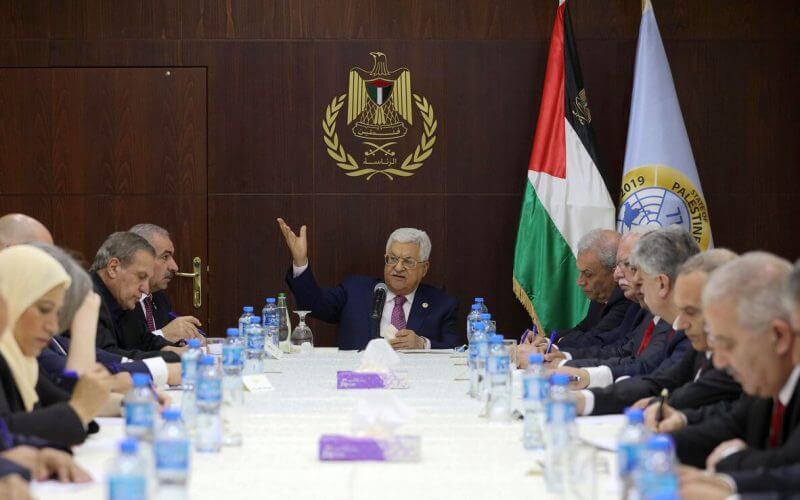 Palestinian Authority President Mahmoud Abbas meets with his government. AFP
