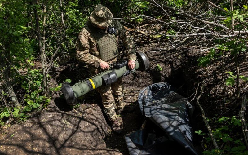 A Ukrainian Army soldier places a US-made Javelin missile in a fighting position on the frontline on May 20, 2022, in Kharkiv Oblast, Ukraine. cnn.com