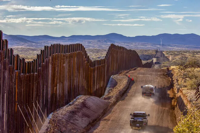 The border wall in Sasabe, Arizona, near the Buenos Aires National Wildlife Refuge in 2021. Nick Oza/The Republic