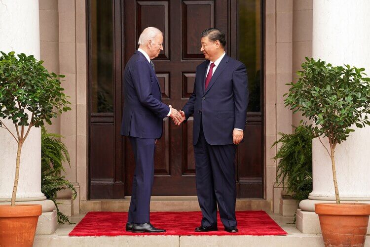 U.S. President Joe Biden shakes hand with Chinese President Xi Jinping on the sidelines of the Asia-Pacific Economic Cooperation (APEC) summit, in Woodside, Calif., on Nov. 15, 2023. Reuters