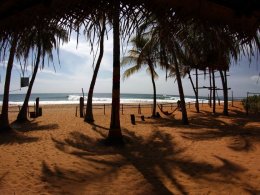 Arugam Bay, Sri Lanka. pinterest.com