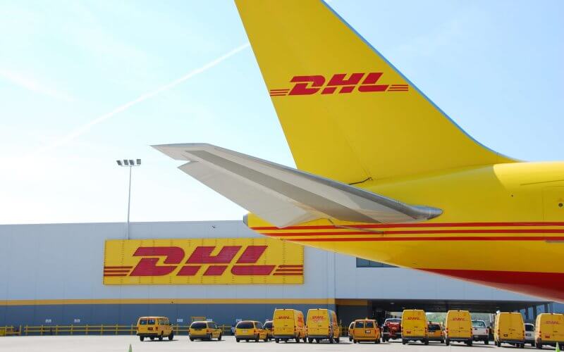 dhl.com