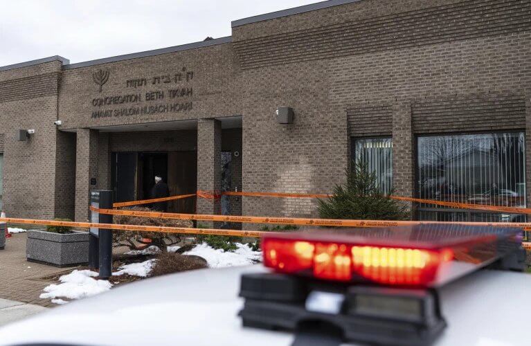 Congregation Beth Tikvah in Dollard-des-Ormeaux on Wednesday. The Canadian Press.